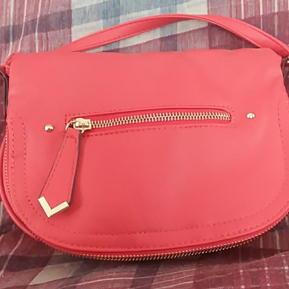 Apt. 9 purse